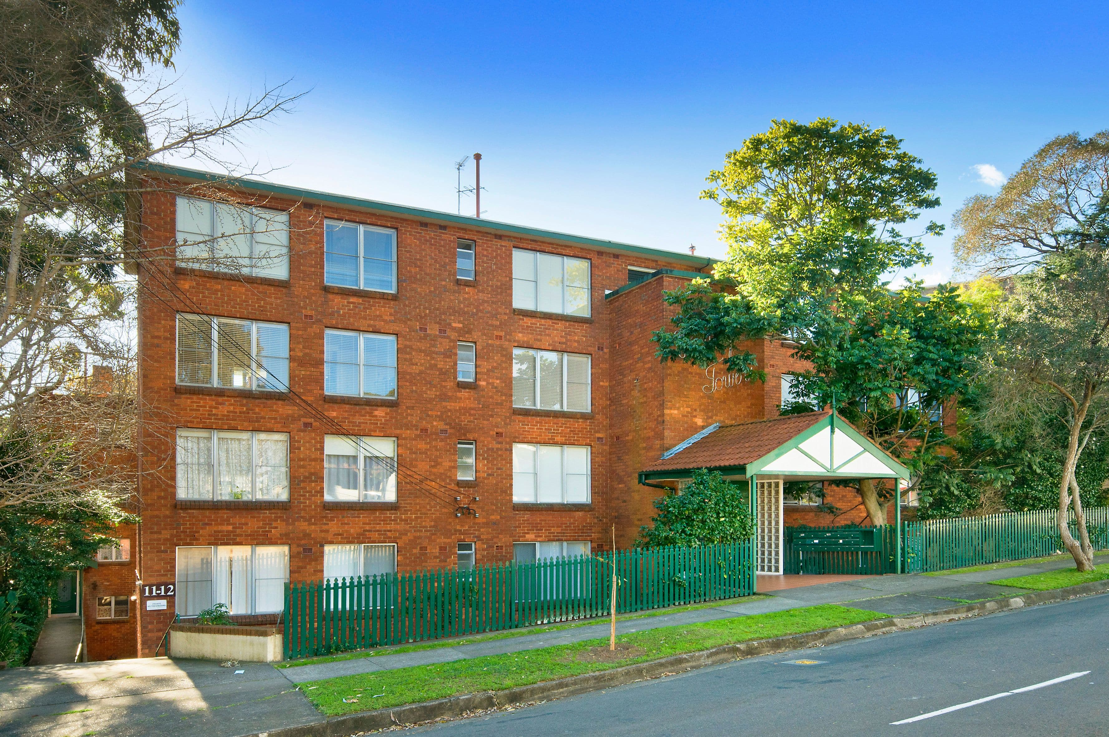 11-12 Howarth Road, Lane Cove NSW 2066, Lane Cove North - Thumbnail 6