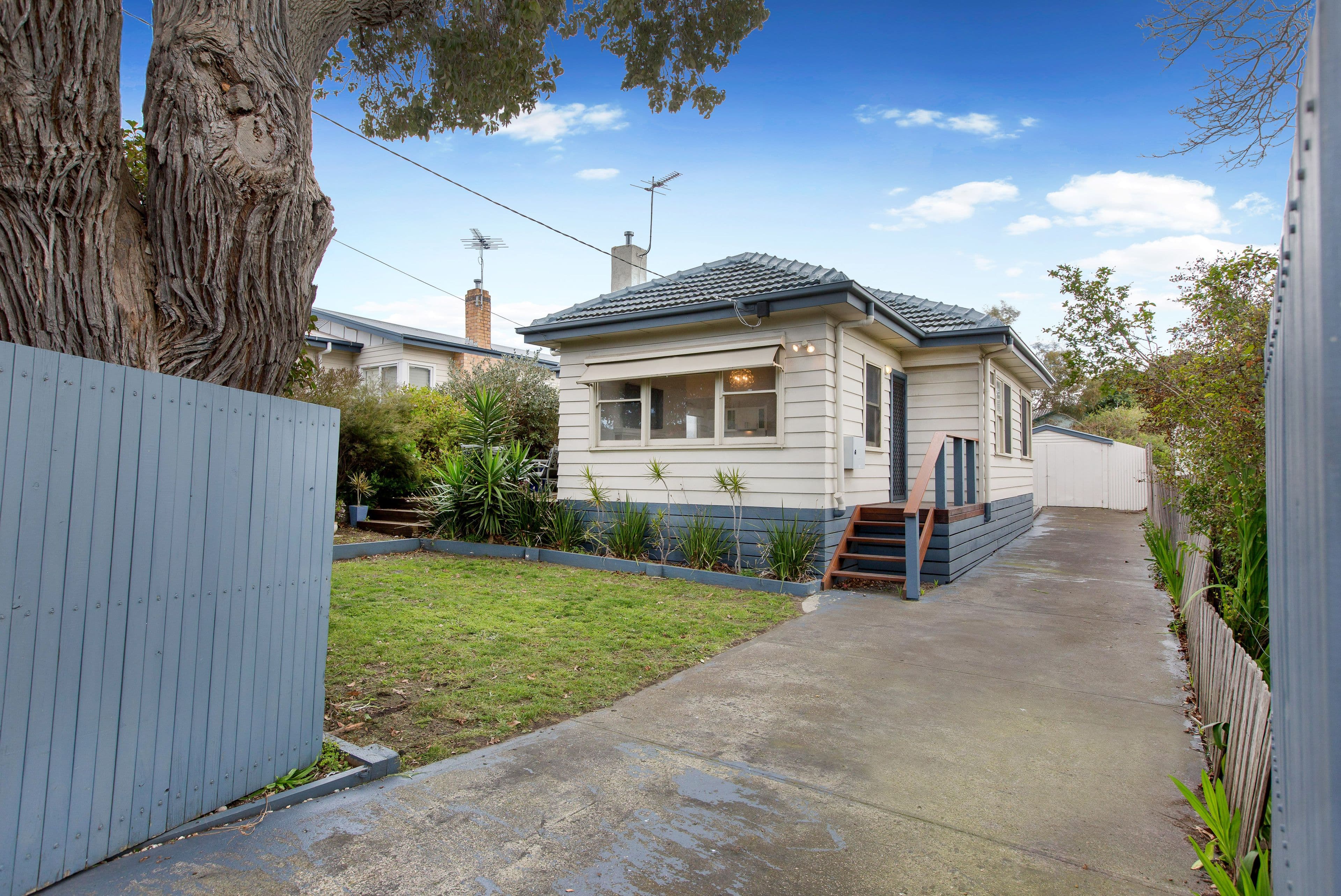 84 Jetty Road, Rosebud VIC 3939, Rosebud - Thumbnail 2
