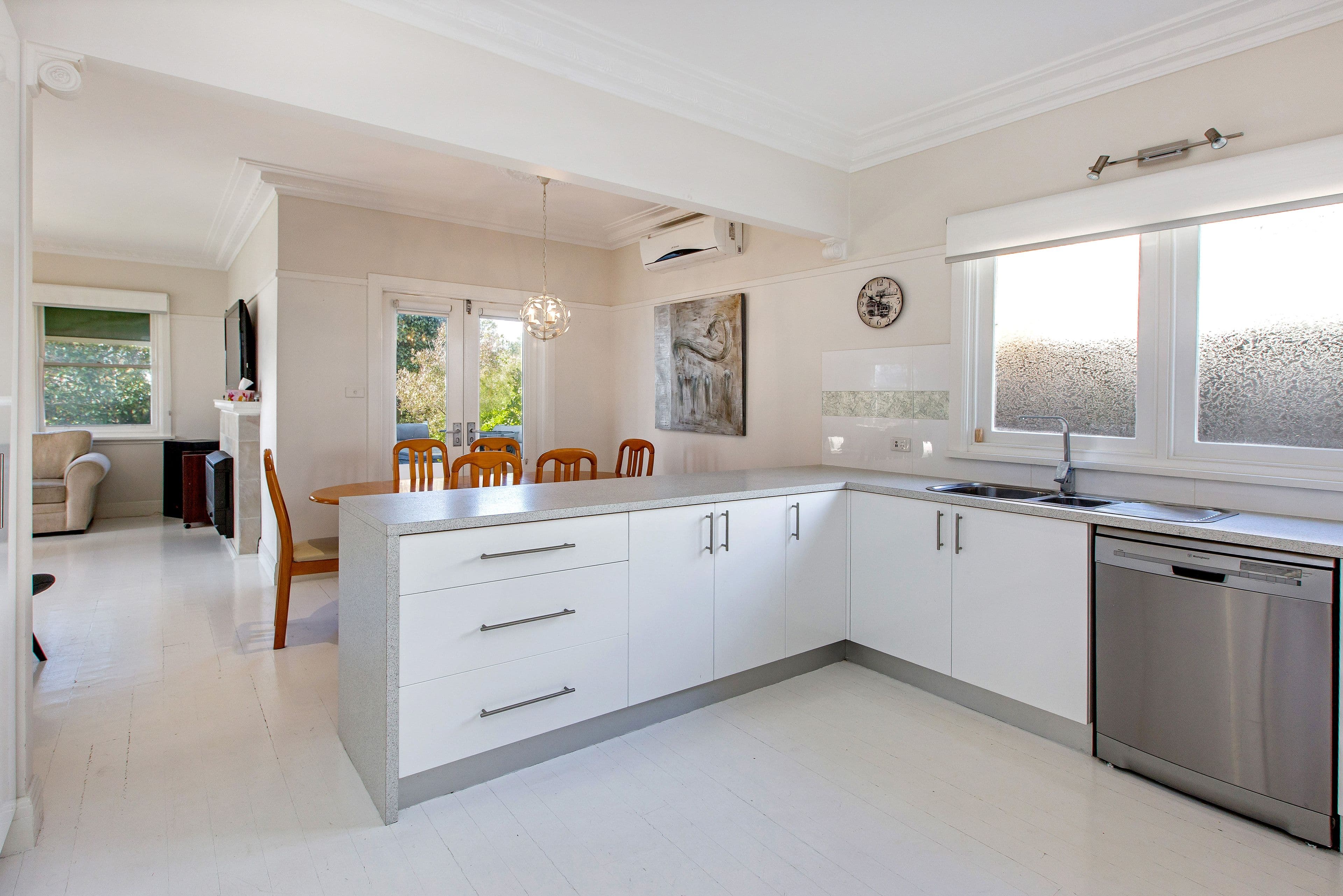 84 Jetty Road, Rosebud VIC 3939, Rosebud - Thumbnail 3