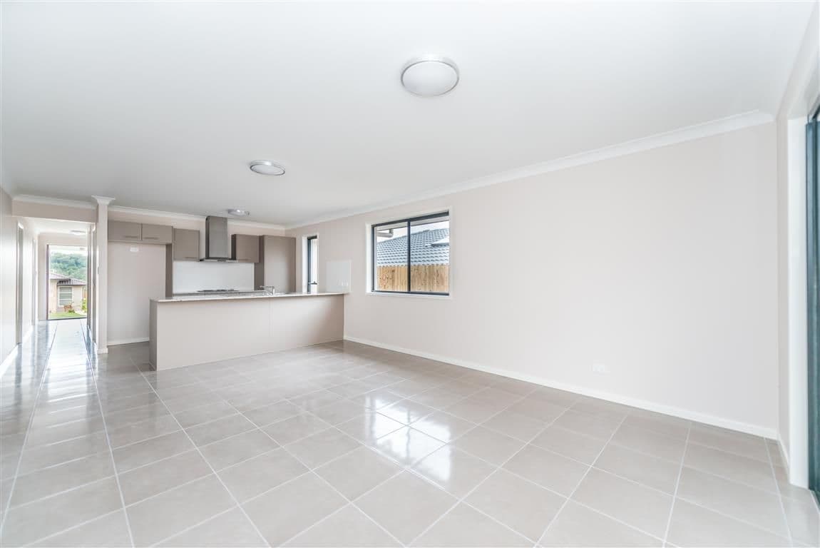 6 Isaac Street, UPPER COOMERA QLD 4209, Upper Coomera - Thumbnail 2
