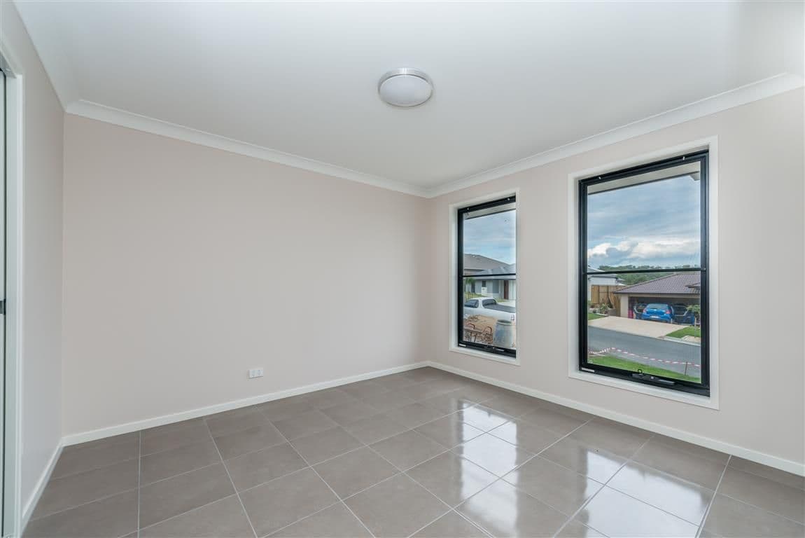 6 Isaac Street, UPPER COOMERA QLD 4209, Upper Coomera - Thumbnail 4