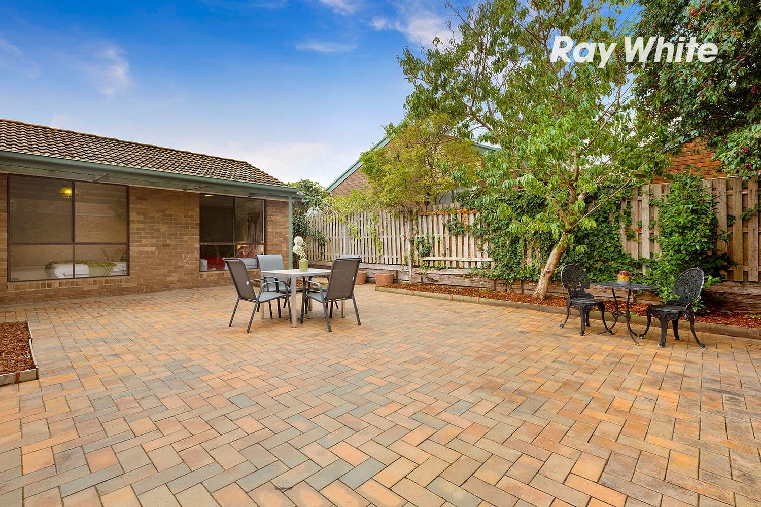 37 Woodland Drive, Cheltenham VIC 3192, Cheltenham - Thumbnail 2