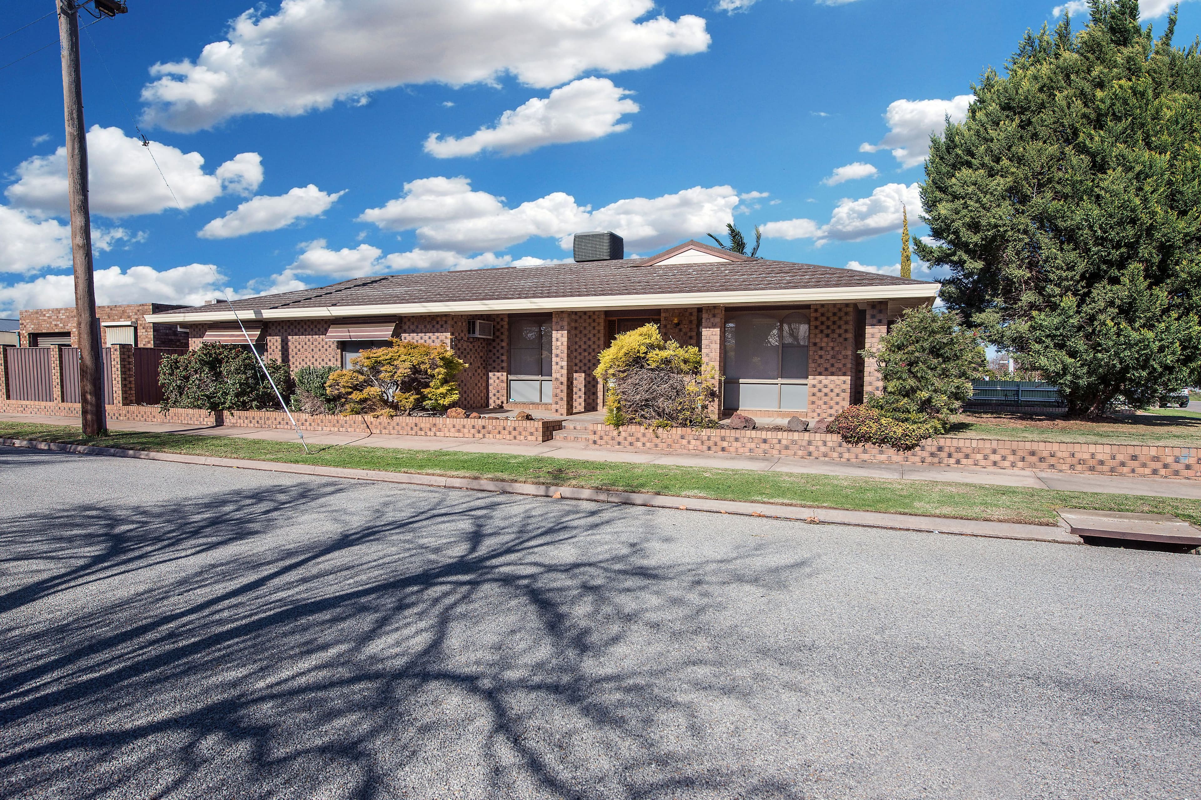 27 Murlong Street, Swan Hill VIC 3585, Swan Hill - Image 1