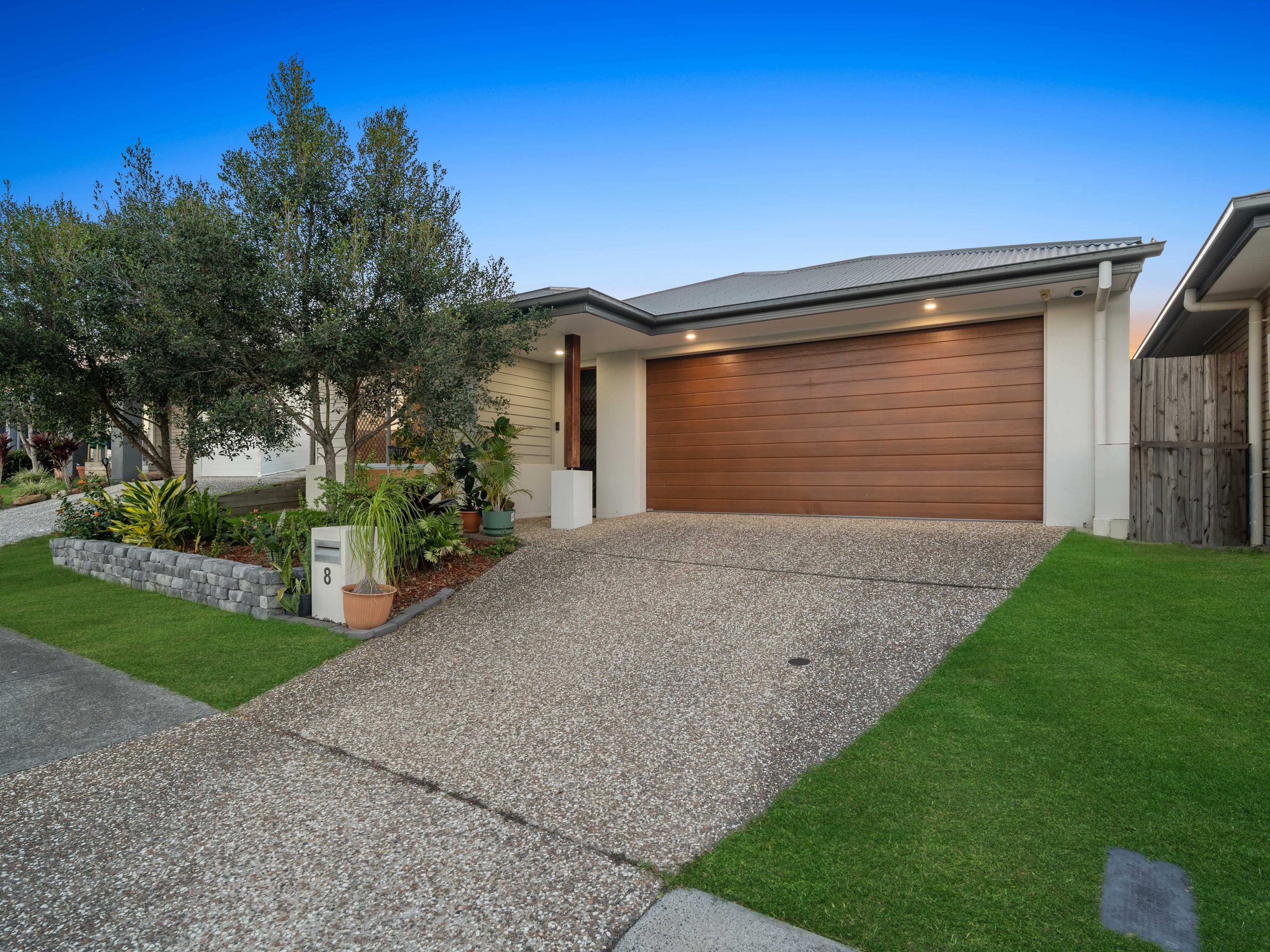 8 Generosity Street, South Ripley QLD 4306, South Ripley - Image 1