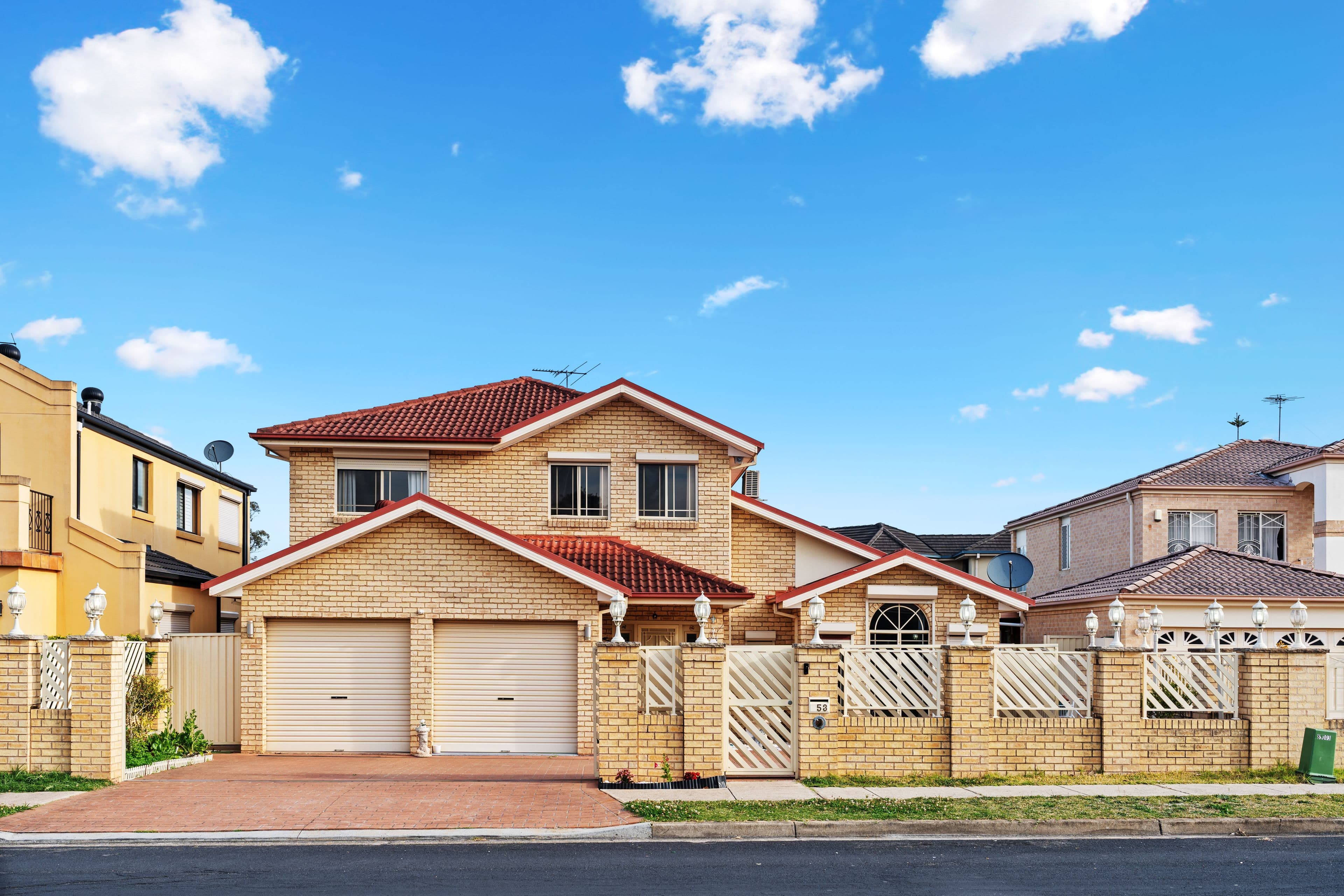 53 Sartor Crescent, Bossley Park NSW 2176, Bossley Park - Thumbnail 2