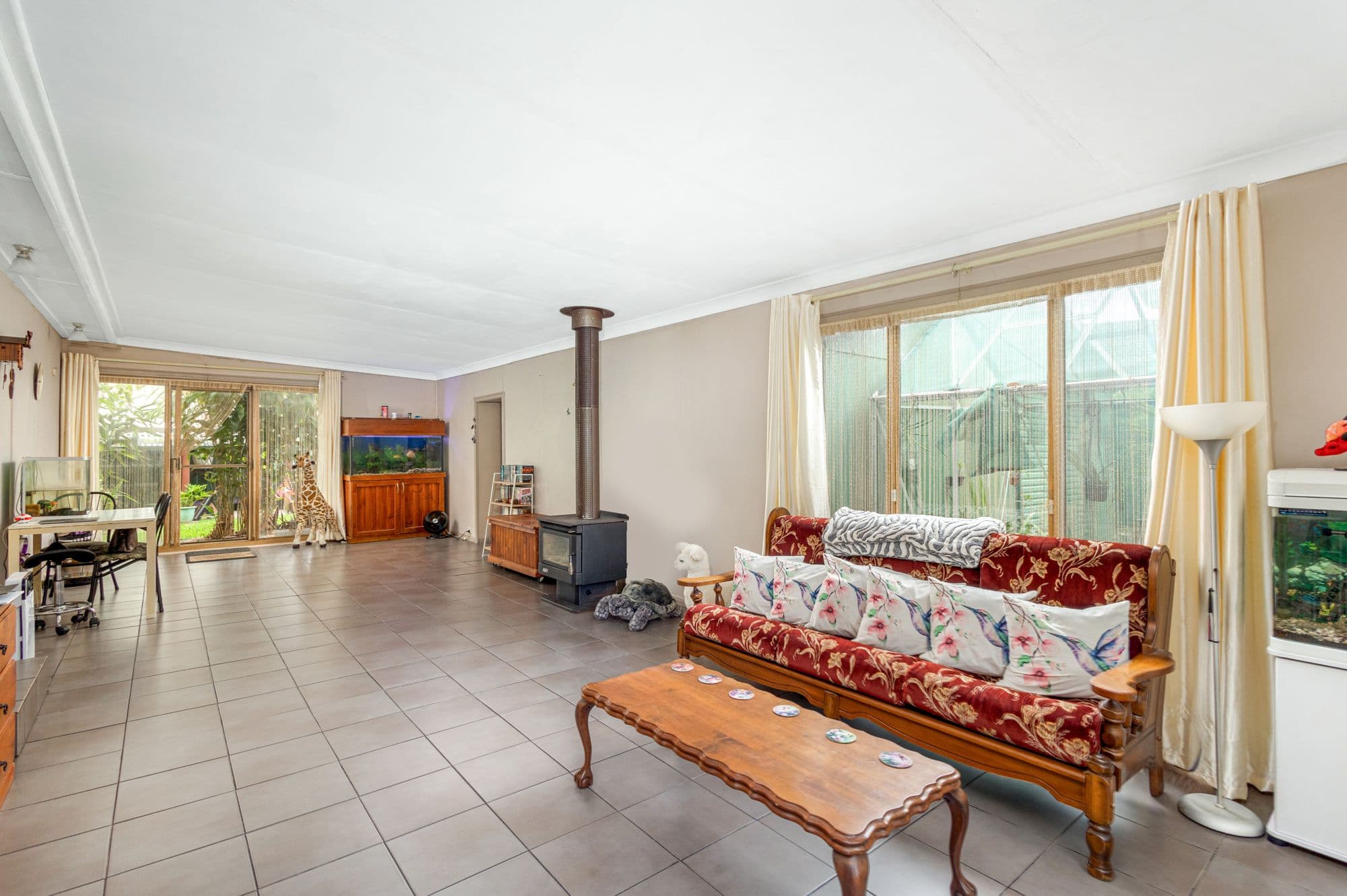 31 Wangaroa Crescent, Lethbridge Park NSW 2770, Lethbridge Park - Thumbnail 2