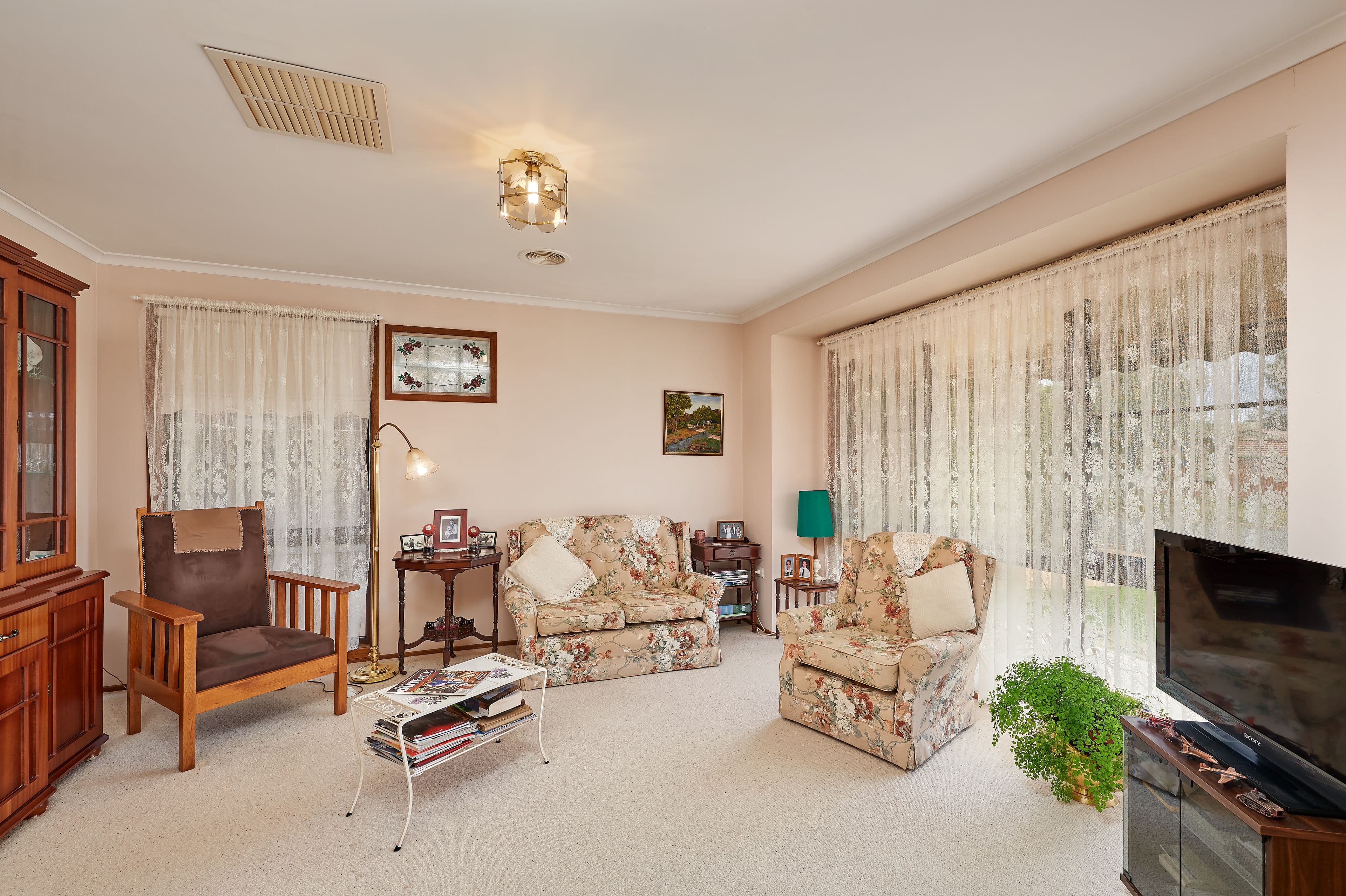 17 Crisp Drive, FLOWERDALE NSW 2650, Flowerdale - Thumbnail 2