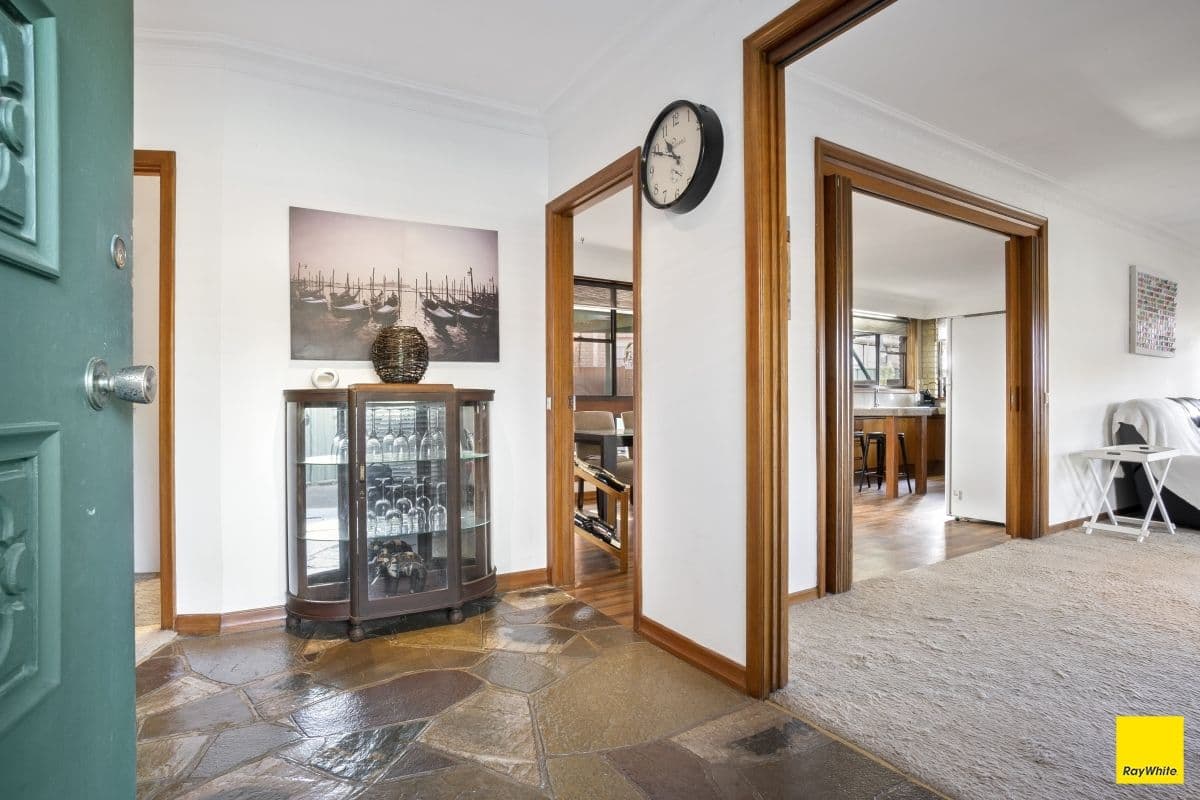50 Russell Street, Werribee VIC 3030, Werribee - Thumbnail 3