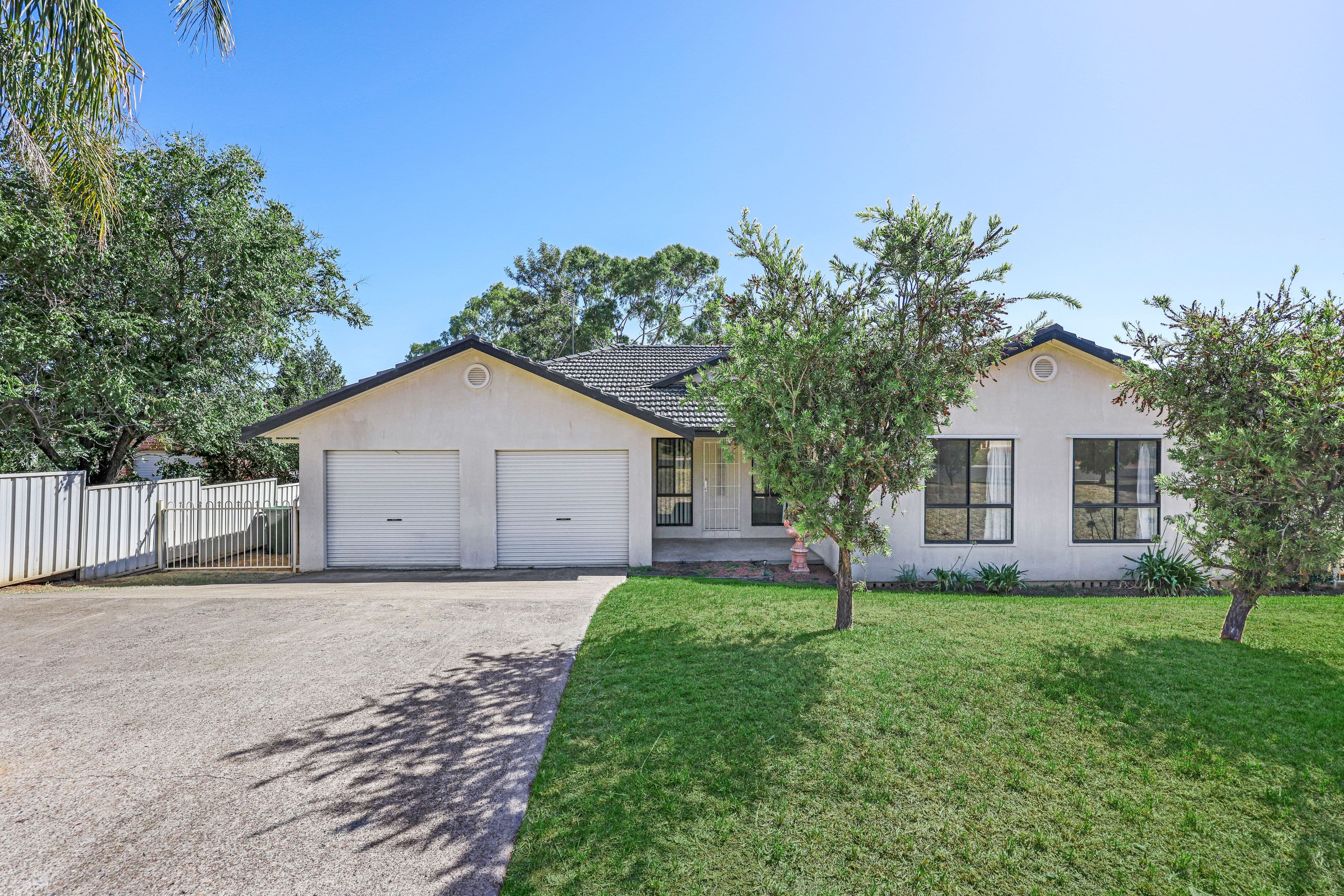 28 Peregrine Avenue, Tamworth NSW 2340, Calala - Thumbnail 2