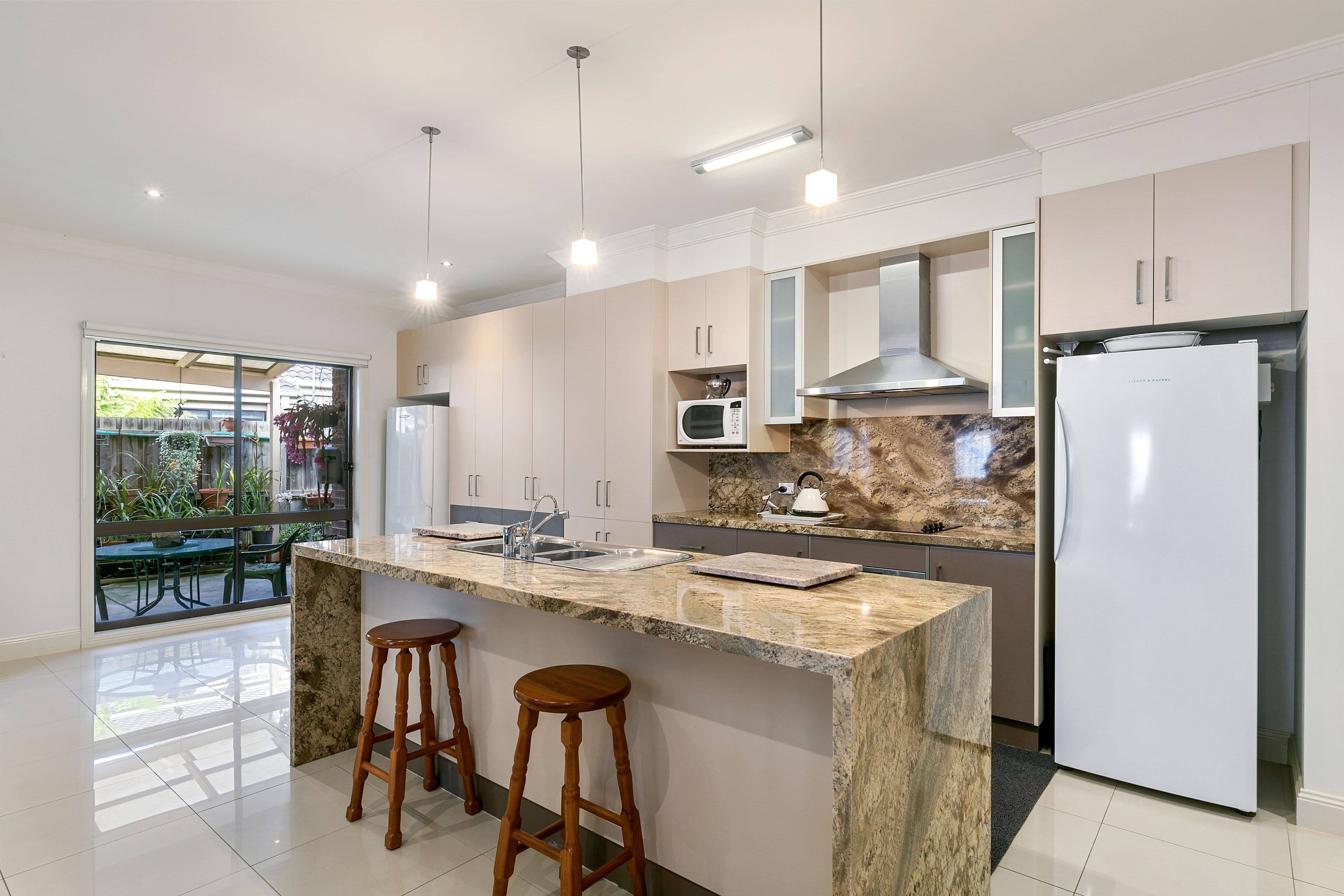 6 Roderick Close, Cowes VIC 3922, Cowes - Thumbnail 2