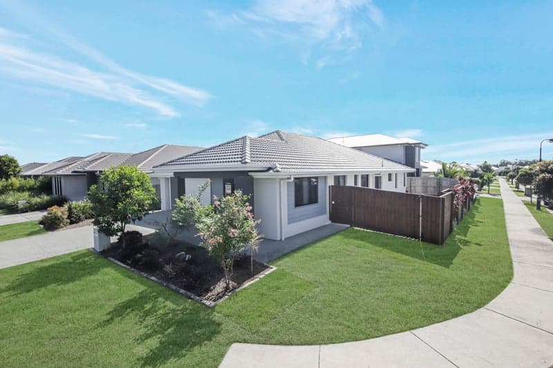 15 Cowrie Crescent, Burpengary East - Thumbnail 2