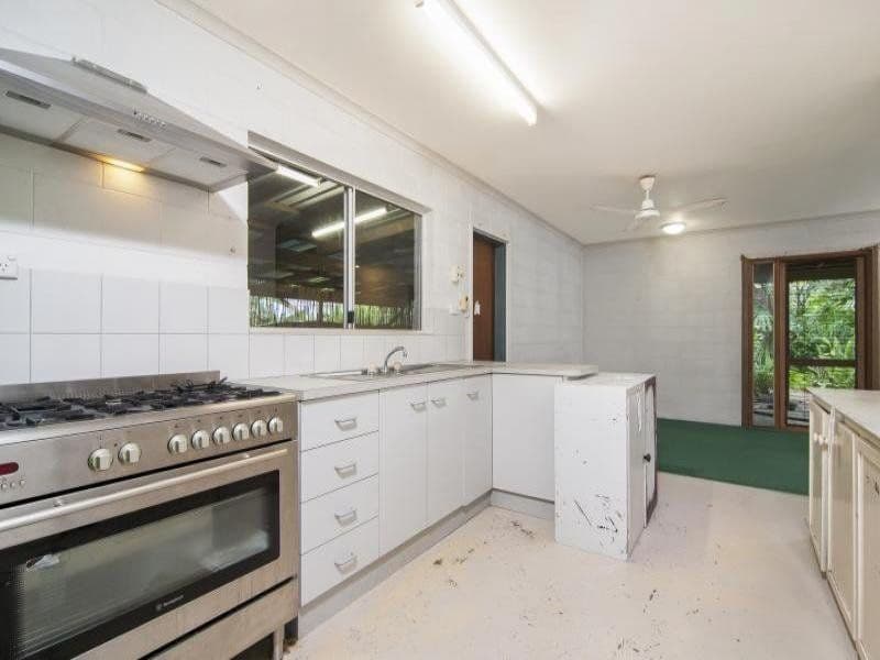8 Douglas Street, DAINTREE QLD 4873, Daintree - Thumbnail 2