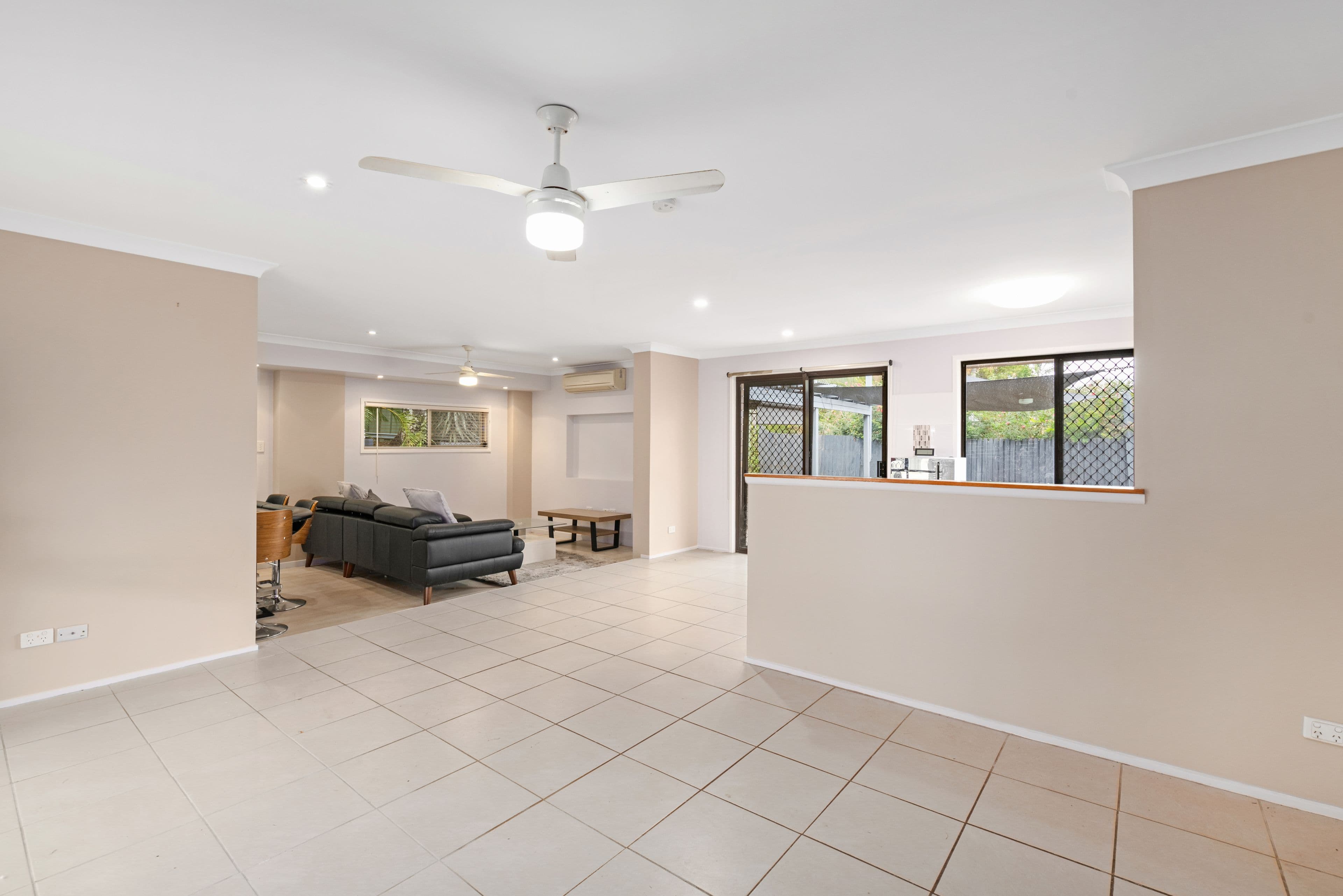 4 Pullia Place, Algester QLD 4115, Algester - Thumbnail 2