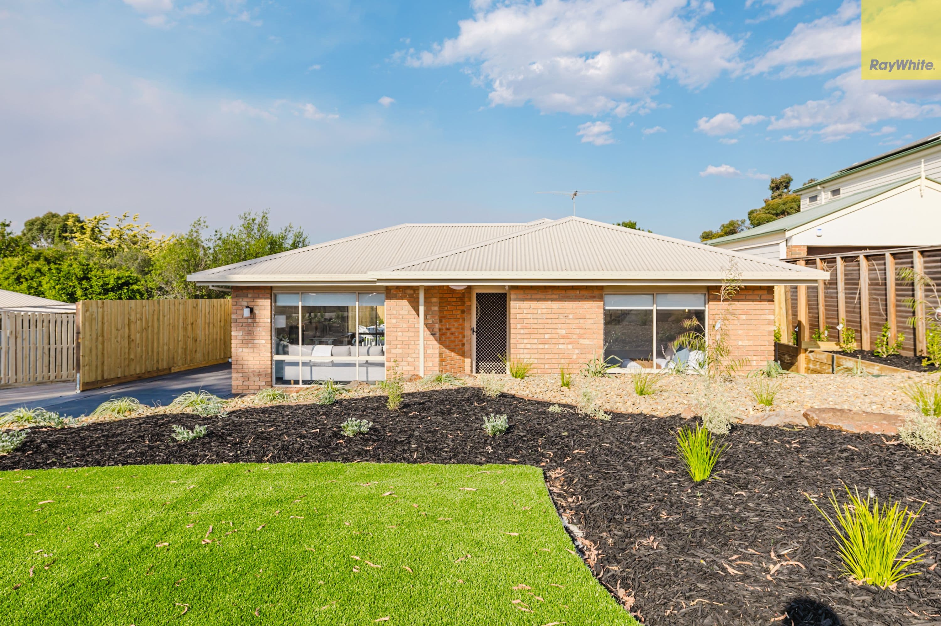 2 Pike Place, Bacchus Marsh VIC 3340, Bacchus Marsh - Thumbnail 2