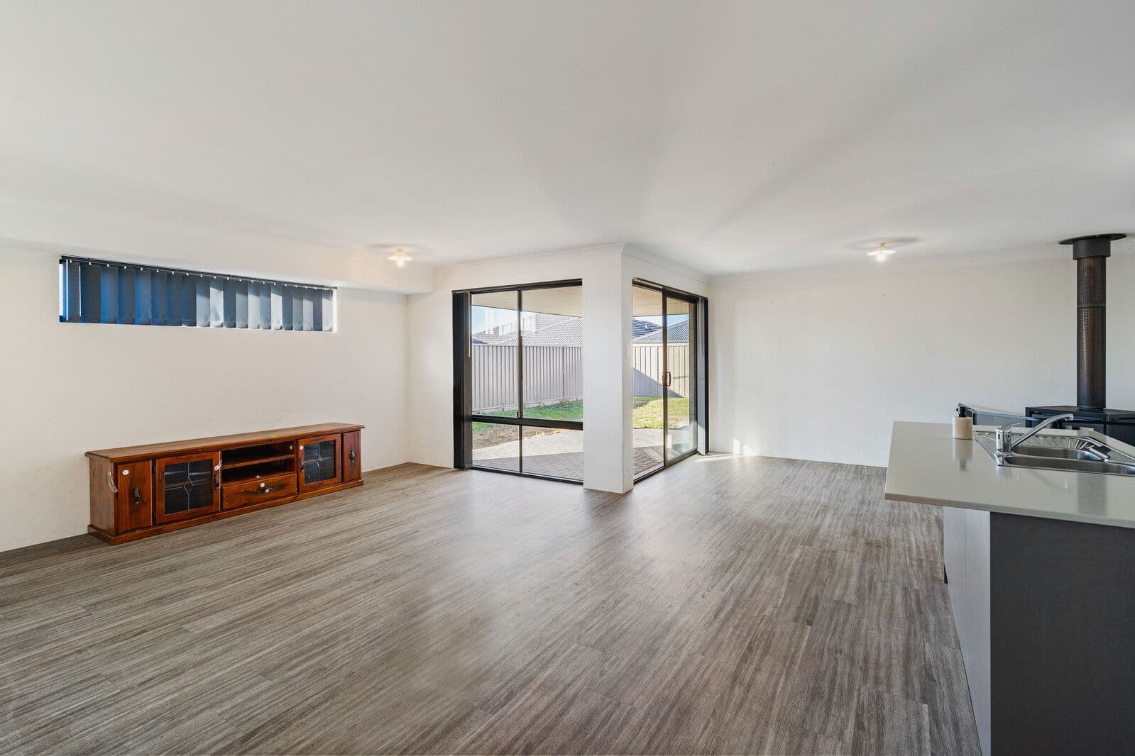 8 Lambertia Terrace, Margaret River WA 6285, Margaret River - Thumbnail 2