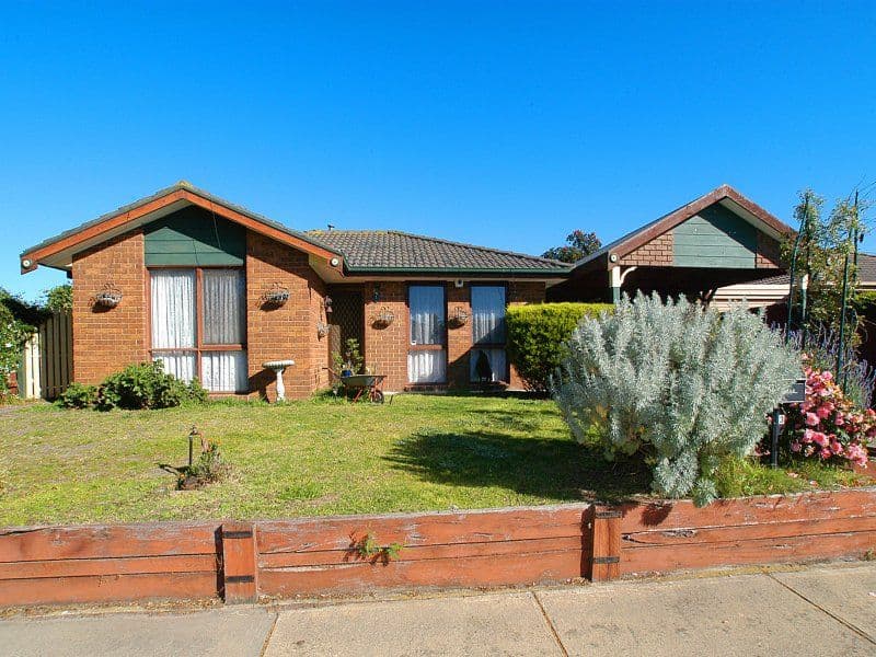 3 Maltravers Crescent, CRANBOURNE NORTH VIC 3977, Cranbourne North - Image 1