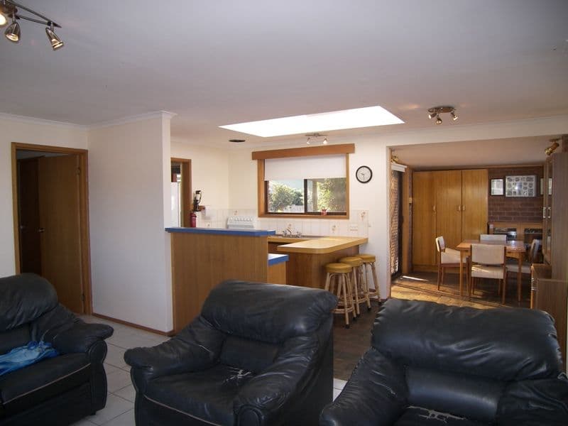 2 Jervis Street, SOUTH ARM TAS 7022, South Arm - Thumbnail 4