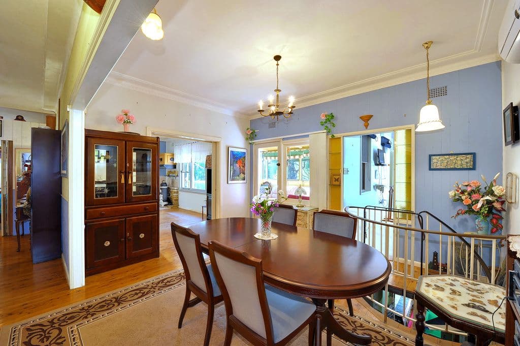 77 Beresford Road, THORNLEIGH NSW 2120, Thornleigh - Thumbnail 2