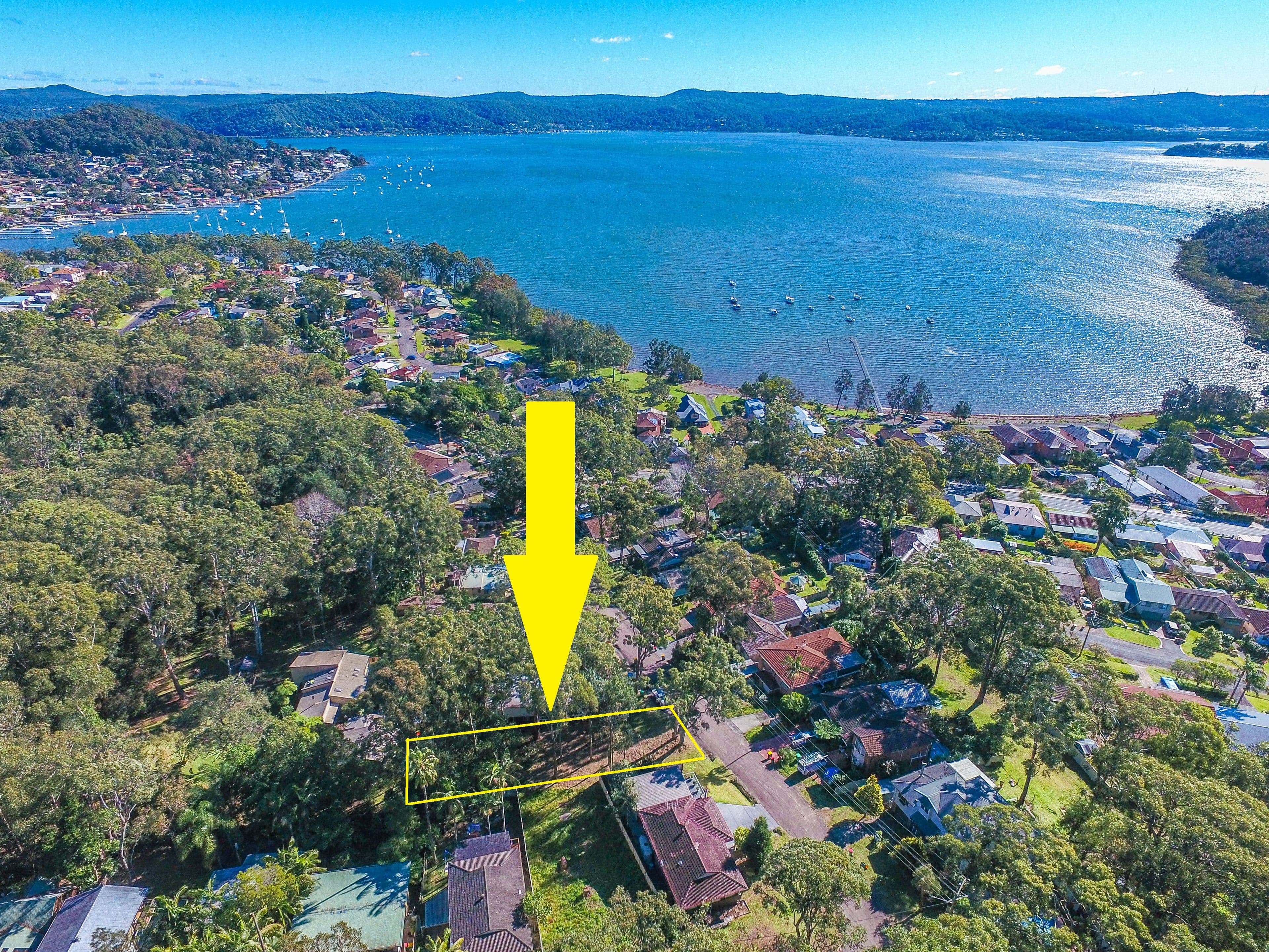 16 Elvys Avenue, Saratoga NSW 2251, Saratoga - Image 1