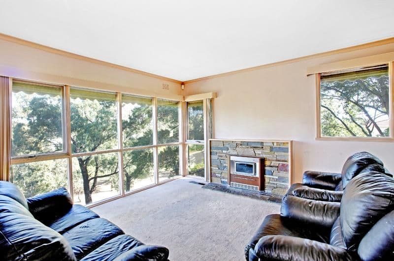 18 Cleve Road, PASCOE VALE SOUTH VIC 3044, Pascoe Vale South - Thumbnail 2