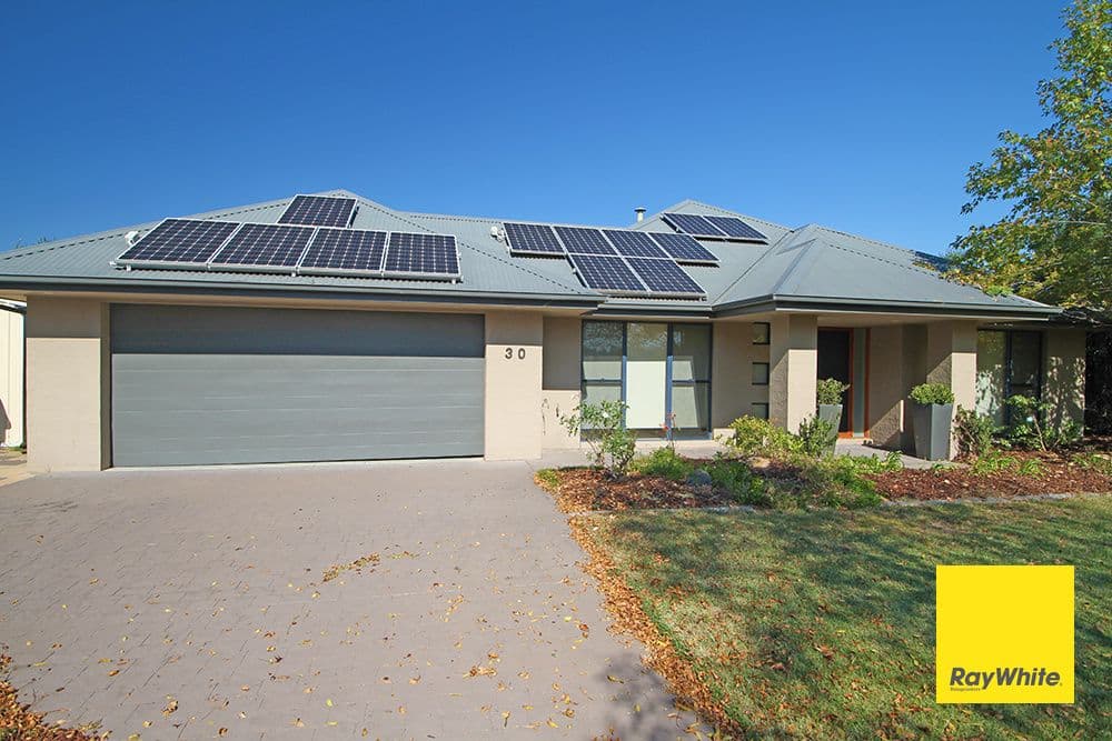 30 Ashby Drive, Bungendore NSW 2621, Bungendore - Image 1