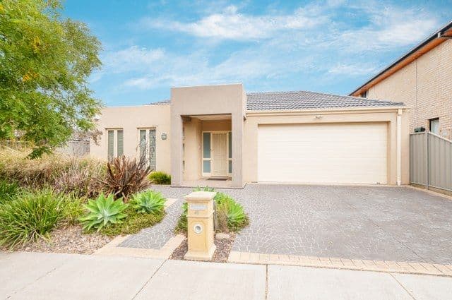 42 Westerfolds Loop, CRAIGIEBURN VIC 3064, Craigieburn - Image 1