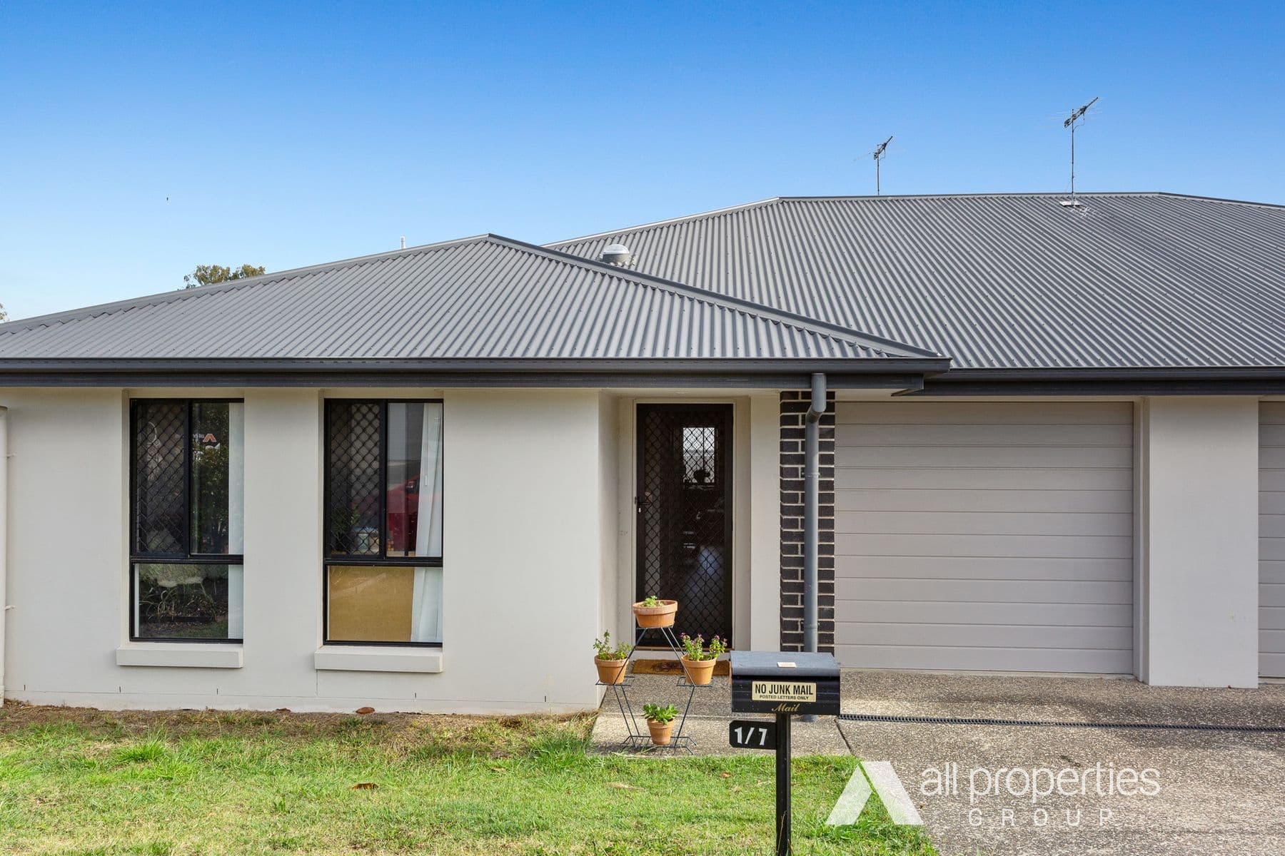7 Foster Circuit, Hillcrest QLD 4118, Hillcrest - Thumbnail 2