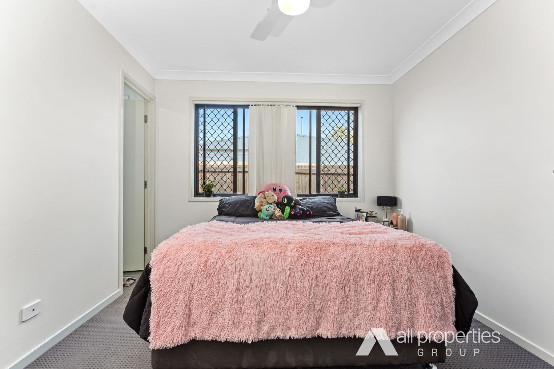 7 Foster Circuit, Hillcrest QLD 4118, Hillcrest - Thumbnail 8