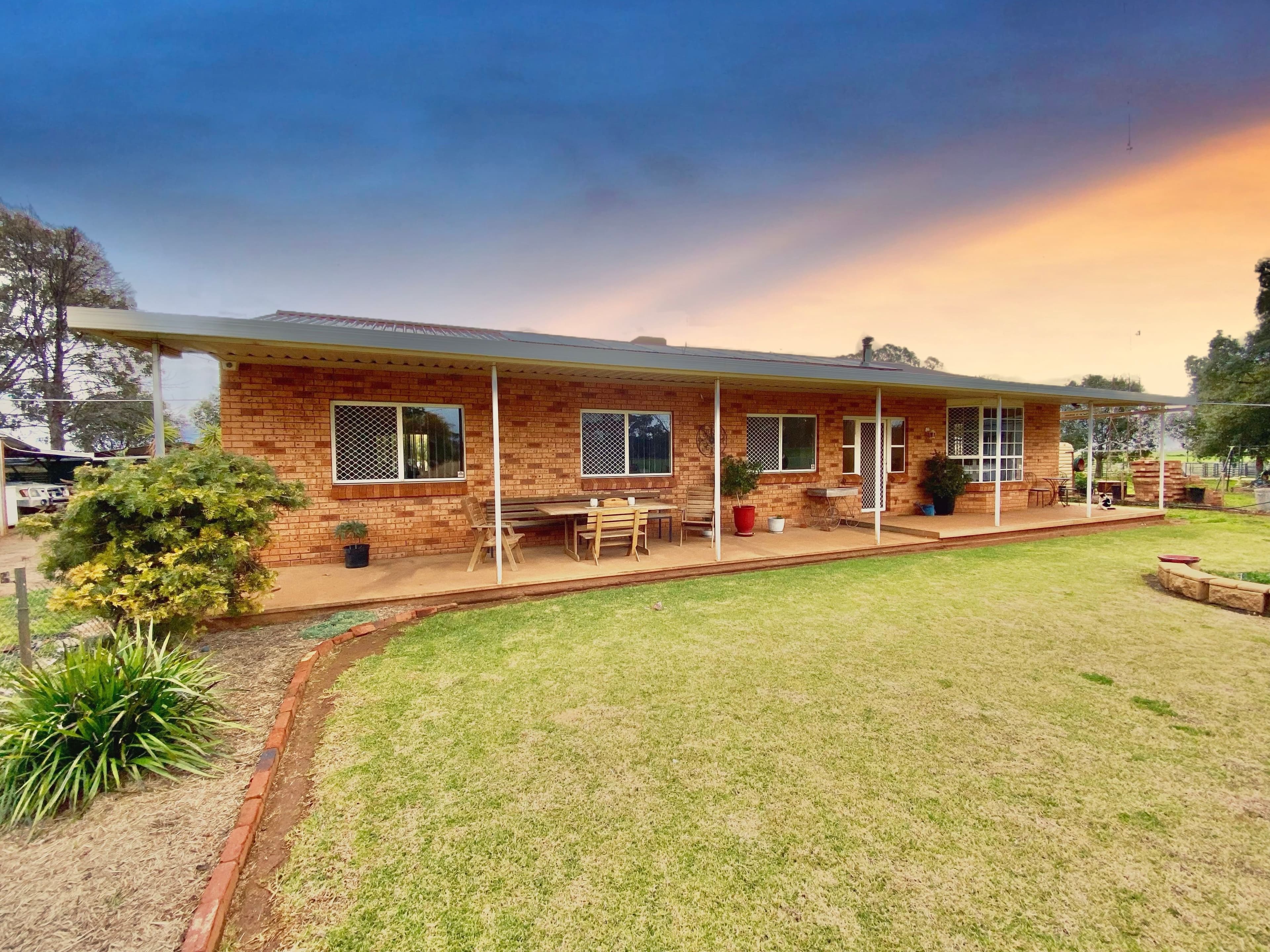 5093 Newell Highway, Peak Hill NSW 2869, Peak Hill - Image 1