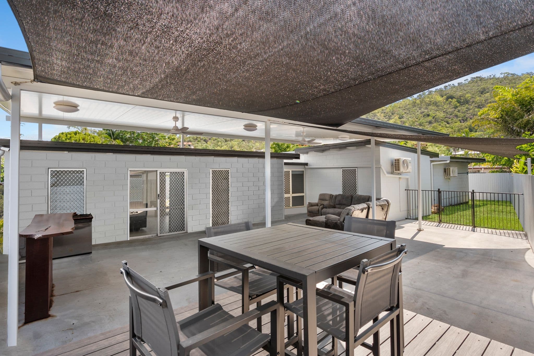 51 Banfield Drive, Mount Louisa QLD 4814, Mount Louisa - Thumbnail 2
