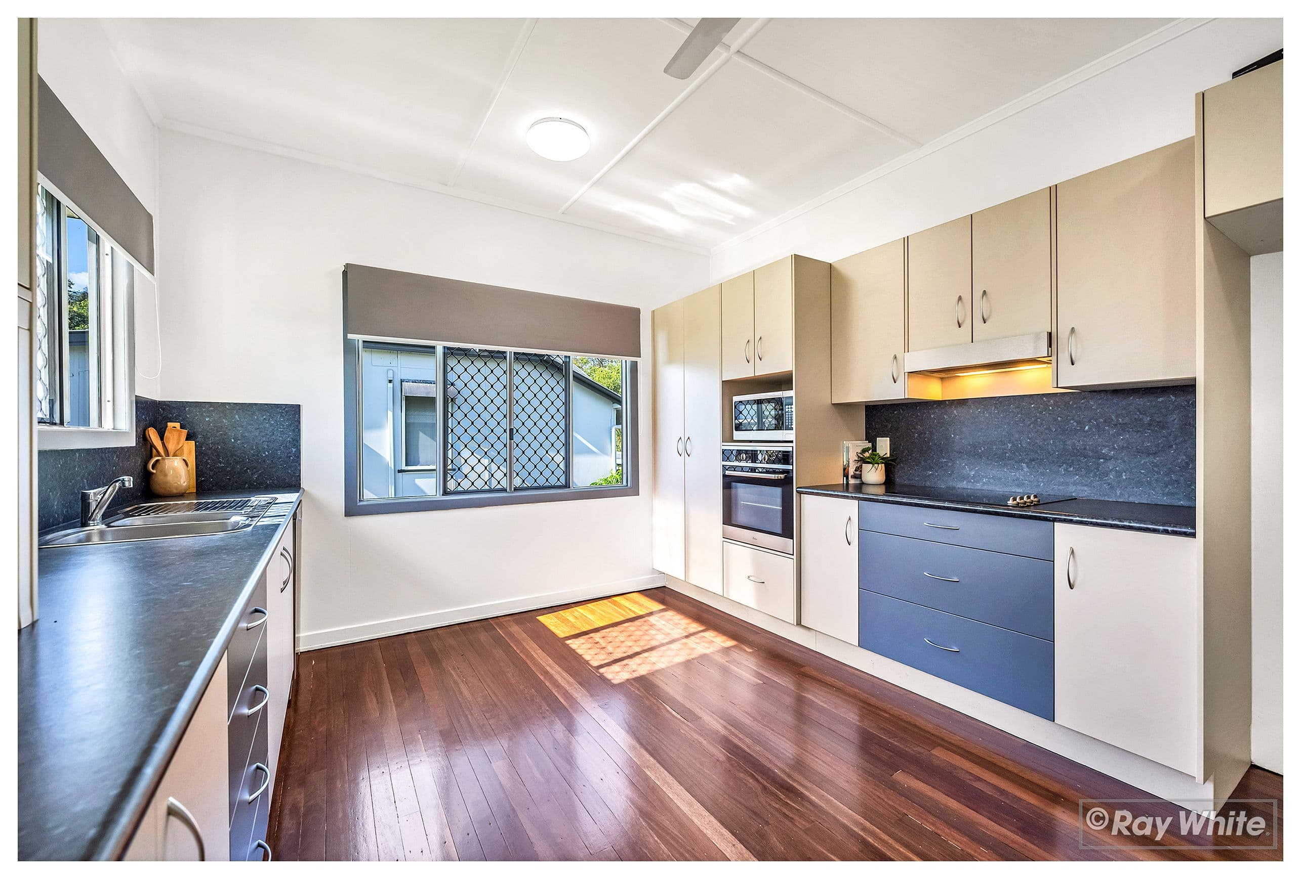 35 Hogan Street, Park Avenue QLD 4701, Park Avenue - Thumbnail 2
