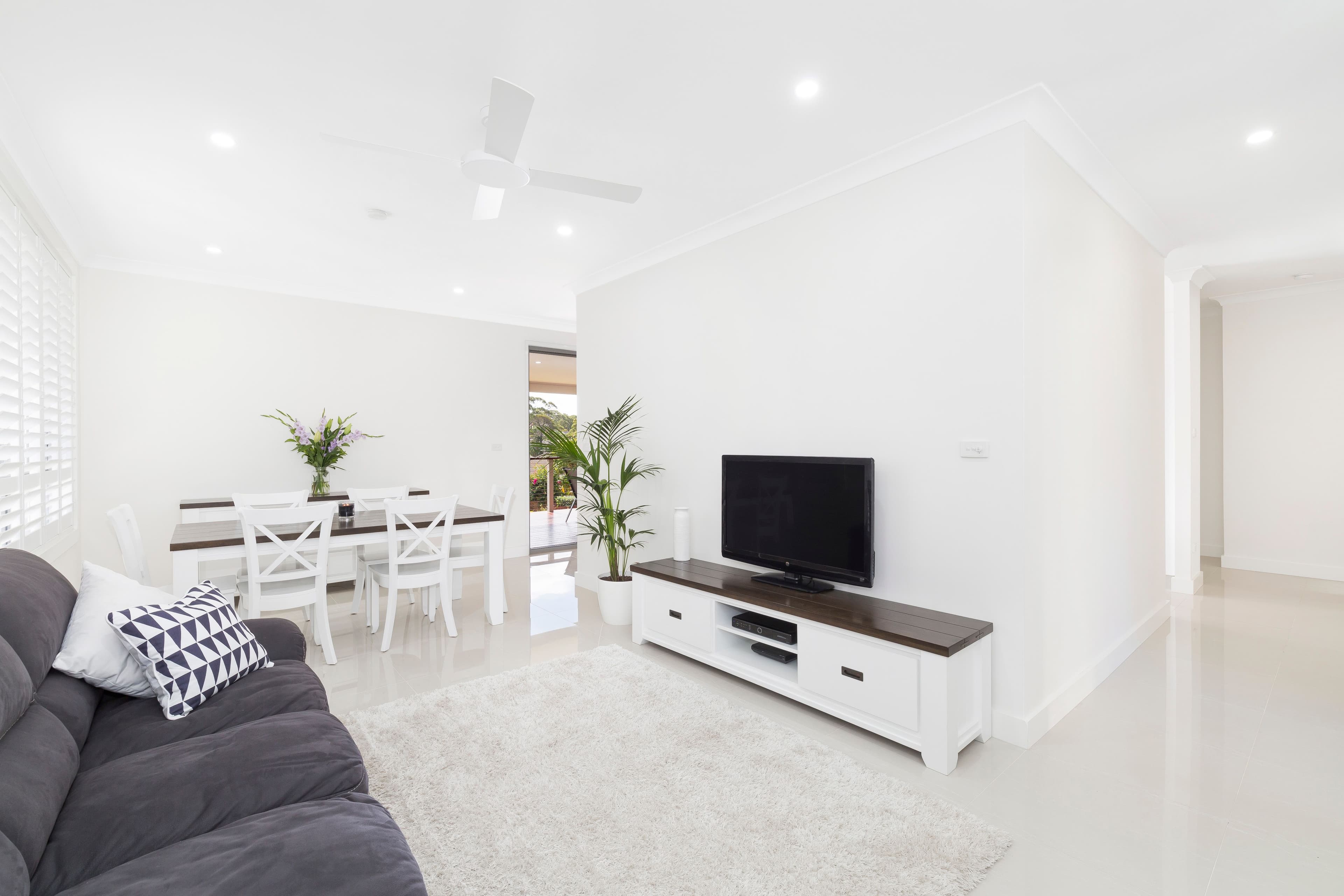 207 Gannons Road, Caringbah South - Thumbnail 4