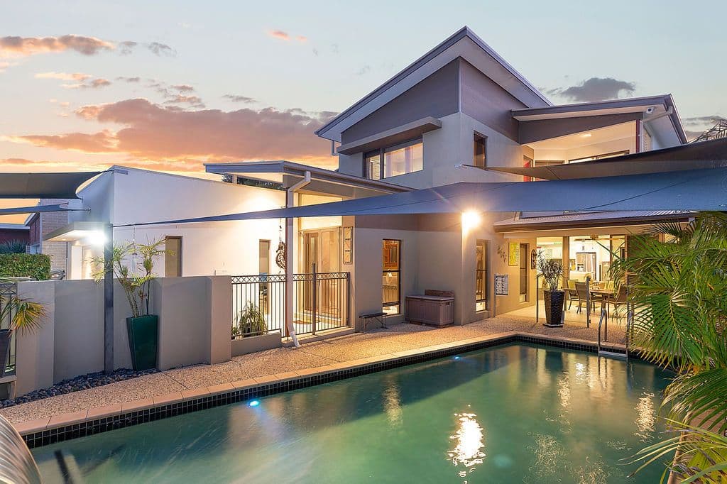 62 Southaven Drive, Helensvale QLD 4212, Helensvale - Thumbnail 2