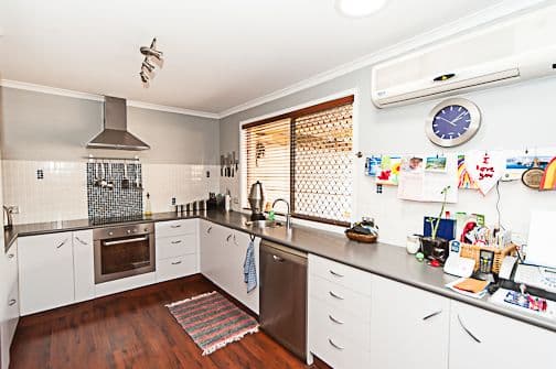13 Sigatoka Place, BROADBEACH WATERS QLD 4218, Broadbeach Waters - Thumbnail 3