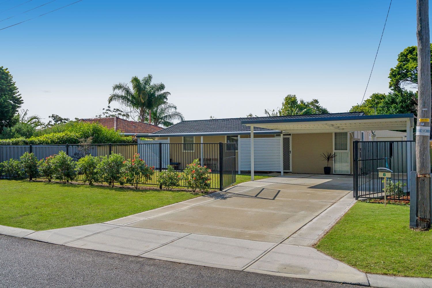 8 Stoke Court, Girrawheen WA 6064, Girrawheen - Thumbnail 2