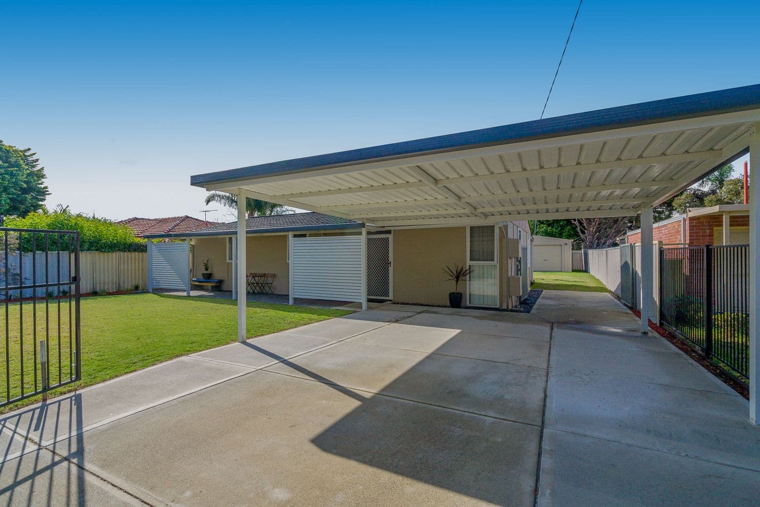 8 Stoke Court, Girrawheen WA 6064, Girrawheen - Thumbnail 4