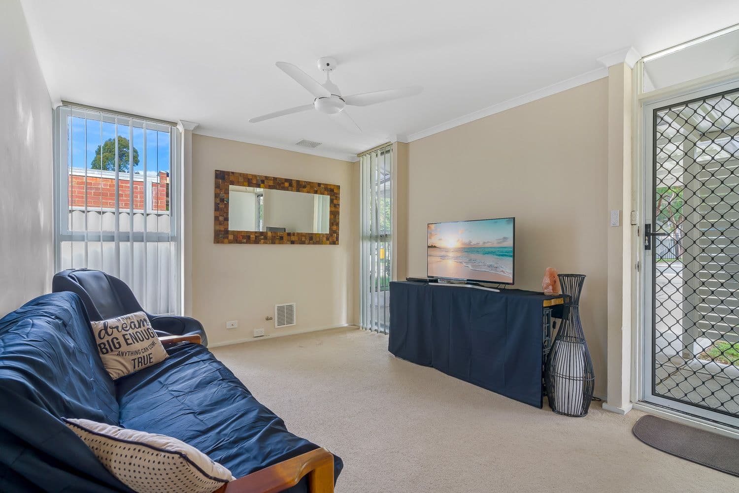 8 Stoke Court, Girrawheen WA 6064, Girrawheen - Thumbnail 6