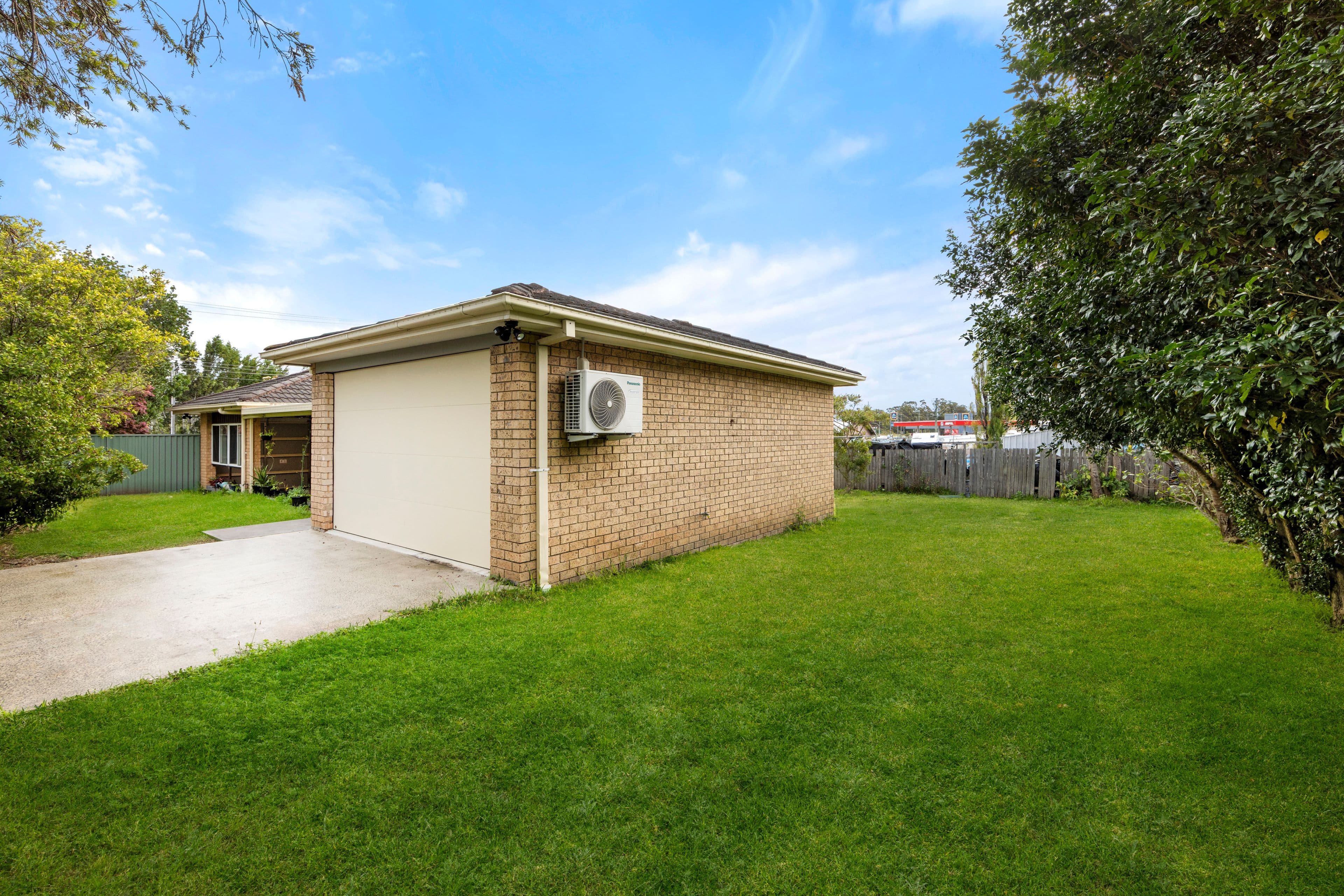 125 West Birriley Street, Bomaderry NSW 2541, Bomaderry - Thumbnail 2