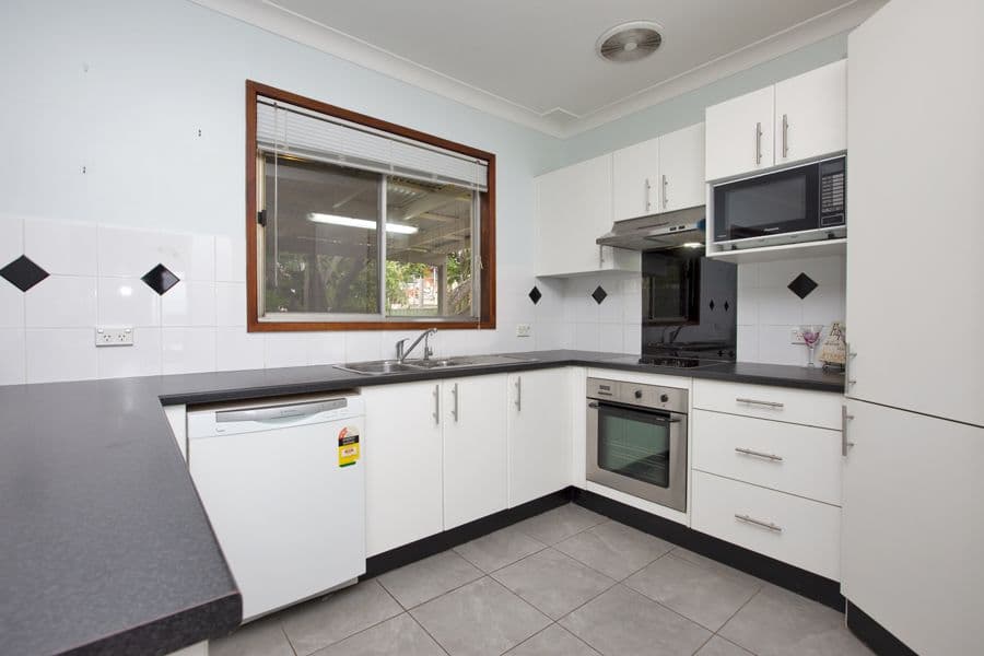 19 Seladon Avenue, WALLSEND NSW 2287, Wallsend - Thumbnail 2