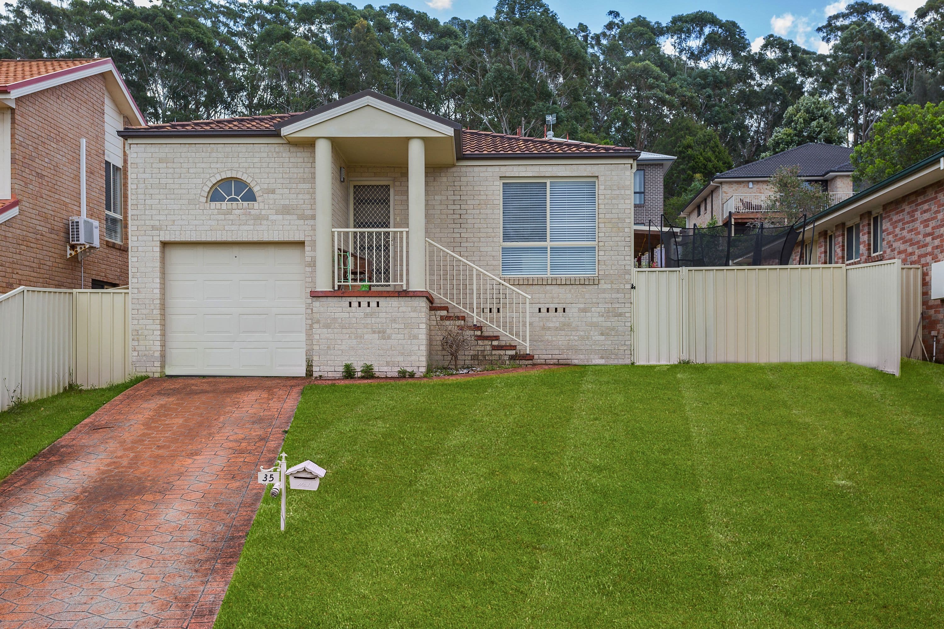 35 Richard Avenue, Mardi - Thumbnail 2