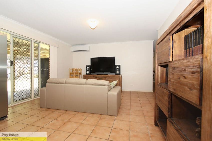 30 Valencia Court, EATONS HILL QLD 4037, Eatons Hill - Thumbnail 4