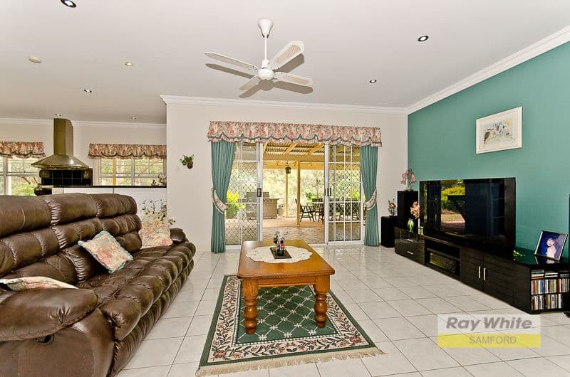 3 Jane Court, CASHMERE QLD 4500, Cashmere - Thumbnail 8