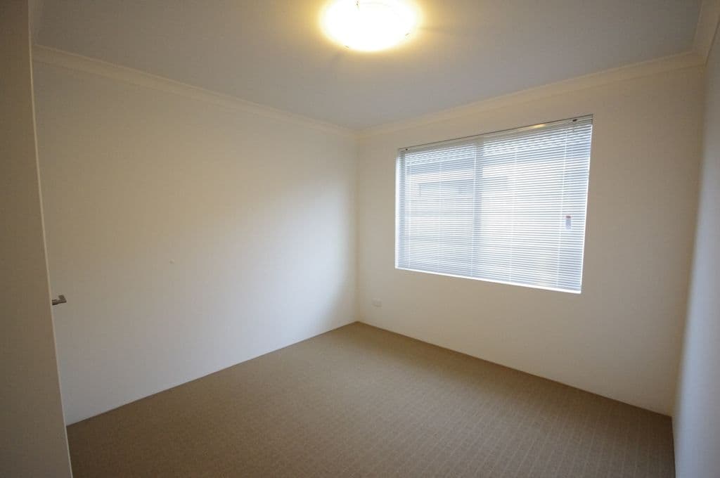 16 Hoypoy Gardens, DARCH WA 6065, Darch - Thumbnail 6