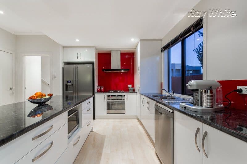 32 Harvey Circuit, Mawson Lakes SA 5095, Mawson Lakes - Thumbnail 2