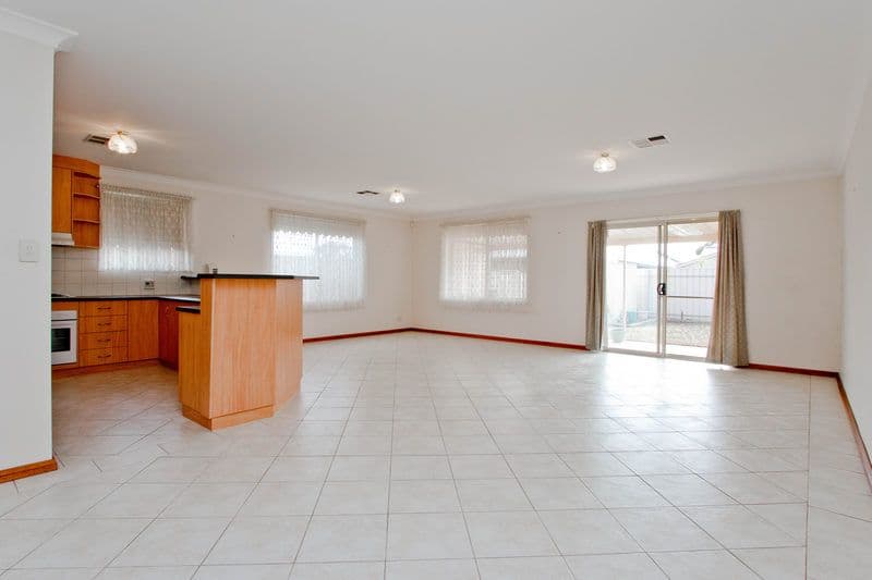 8 Grenache Court, Sunbury - Thumbnail 4