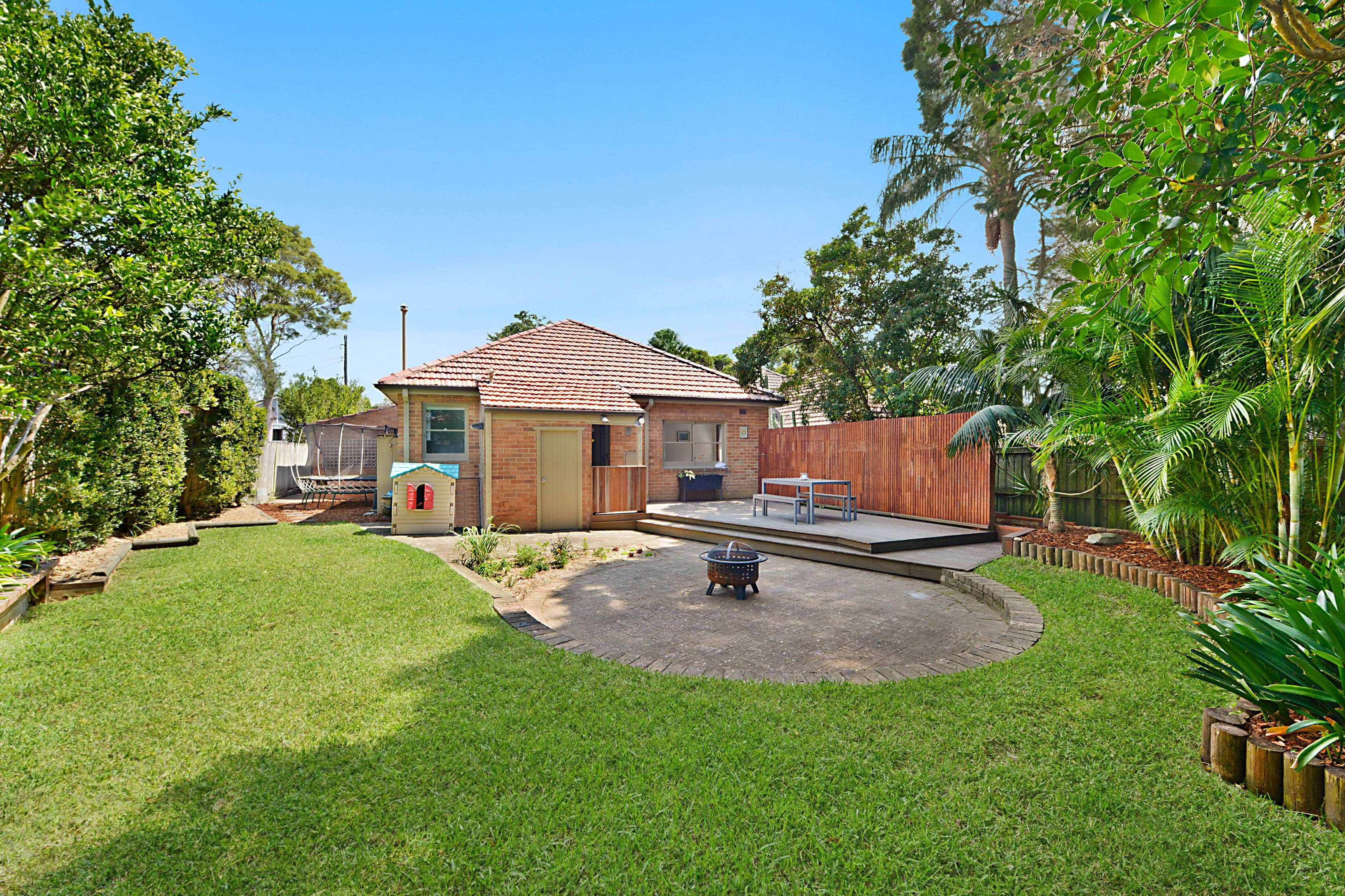 117 Eastern Valley Way, Castlecrag - Thumbnail 2