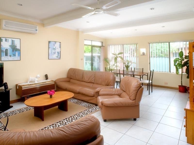 20 Carinya Avenue, MASCOT NSW 2020, Mascot - Thumbnail 3