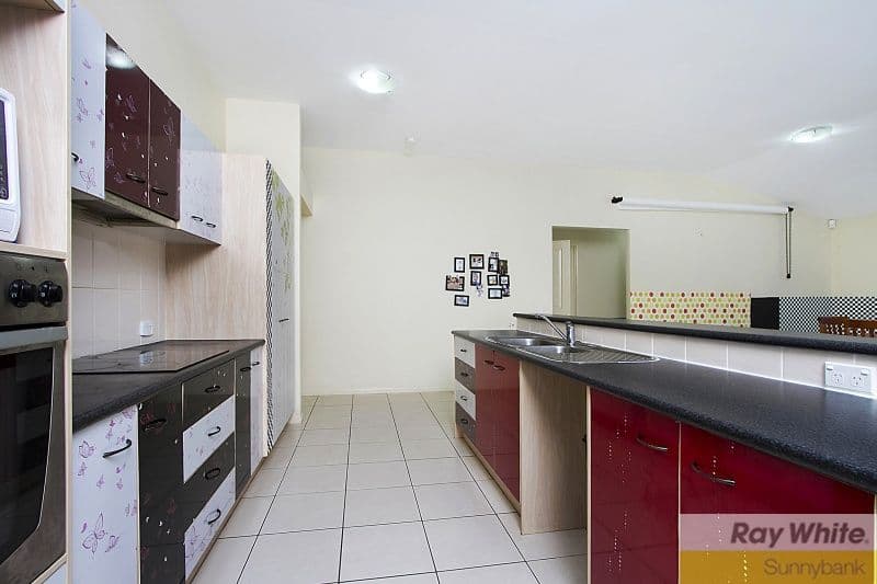 19 Avonlea Place, EIGHT MILE PLAINS QLD 4113, Eight Mile Plains - Thumbnail 3