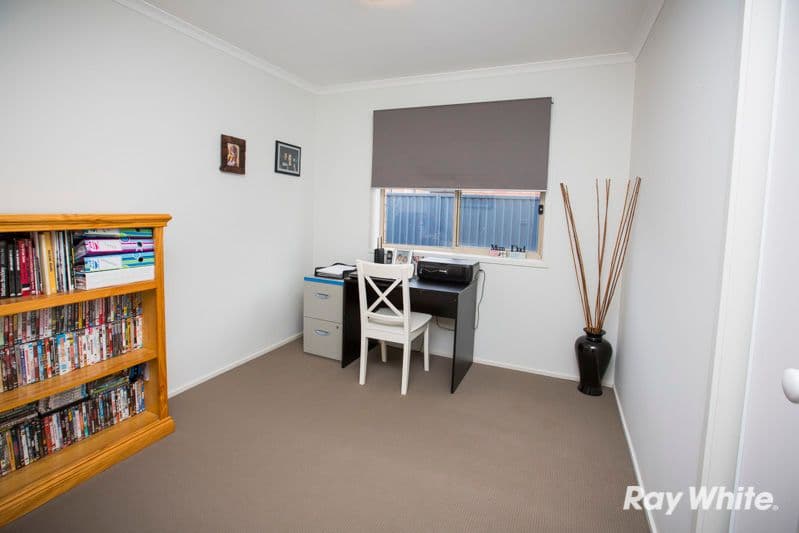 34 Mallee Circuit, PAKENHAM VIC 3810, Pakenham - Thumbnail 4