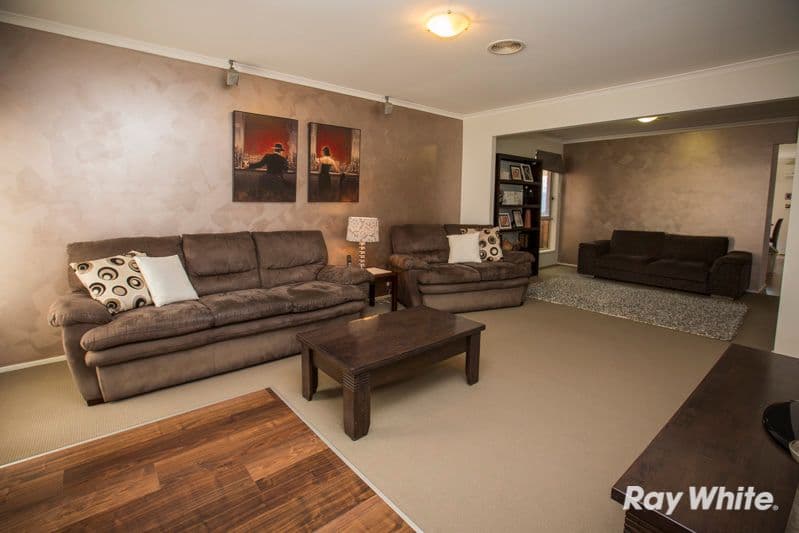 34 Mallee Circuit, PAKENHAM VIC 3810, Pakenham - Thumbnail 5